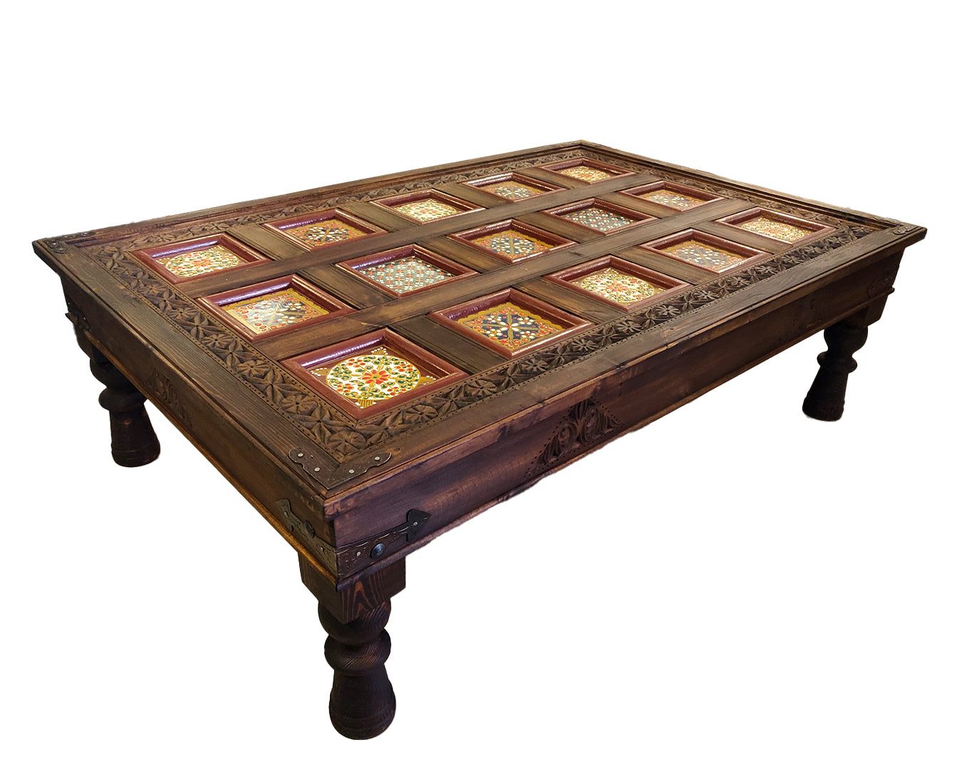 Akbari Center Table IV