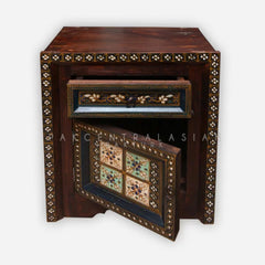 AKBARI BED SIDETABLE IV