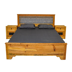 IRON JAALI BED WITH 2x SIDE TABLES