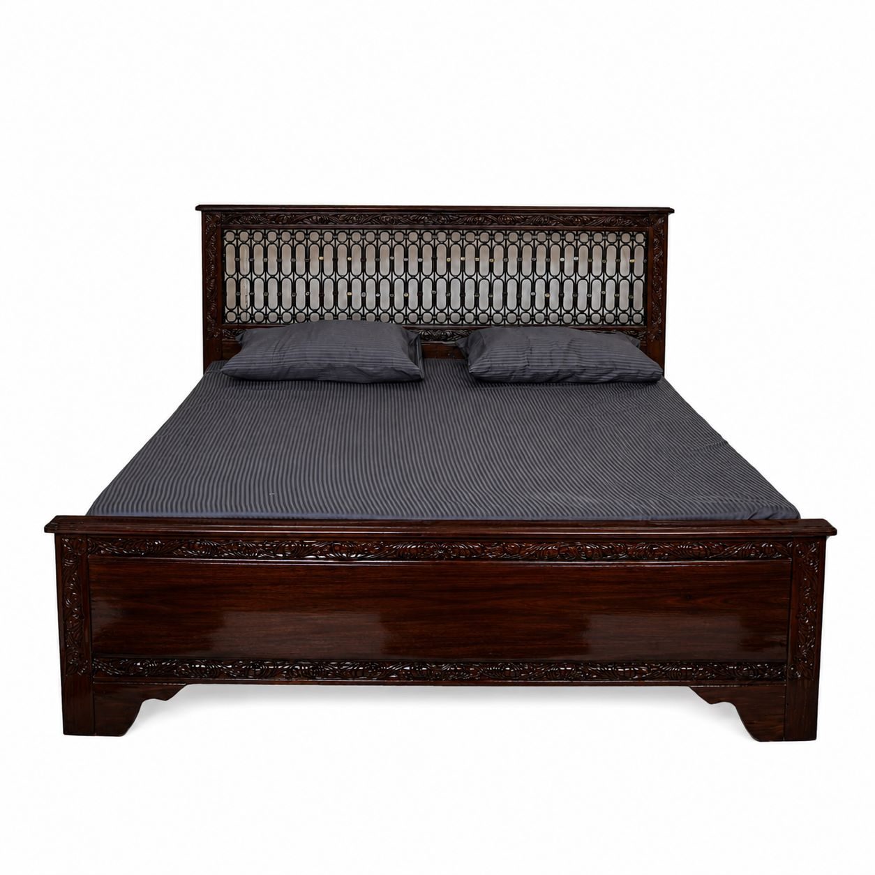 Iron Jaali Bed I