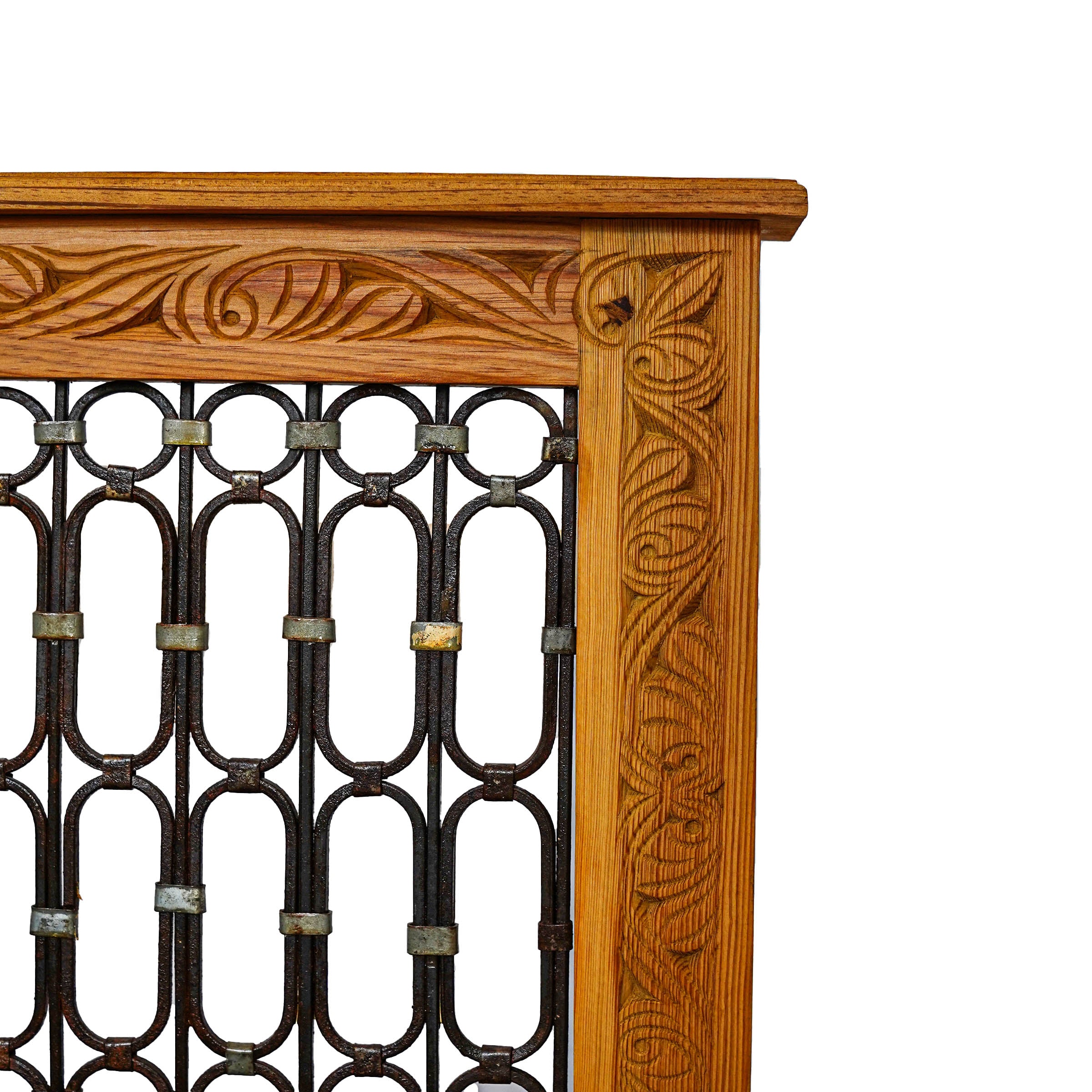 IRON JAALI BED